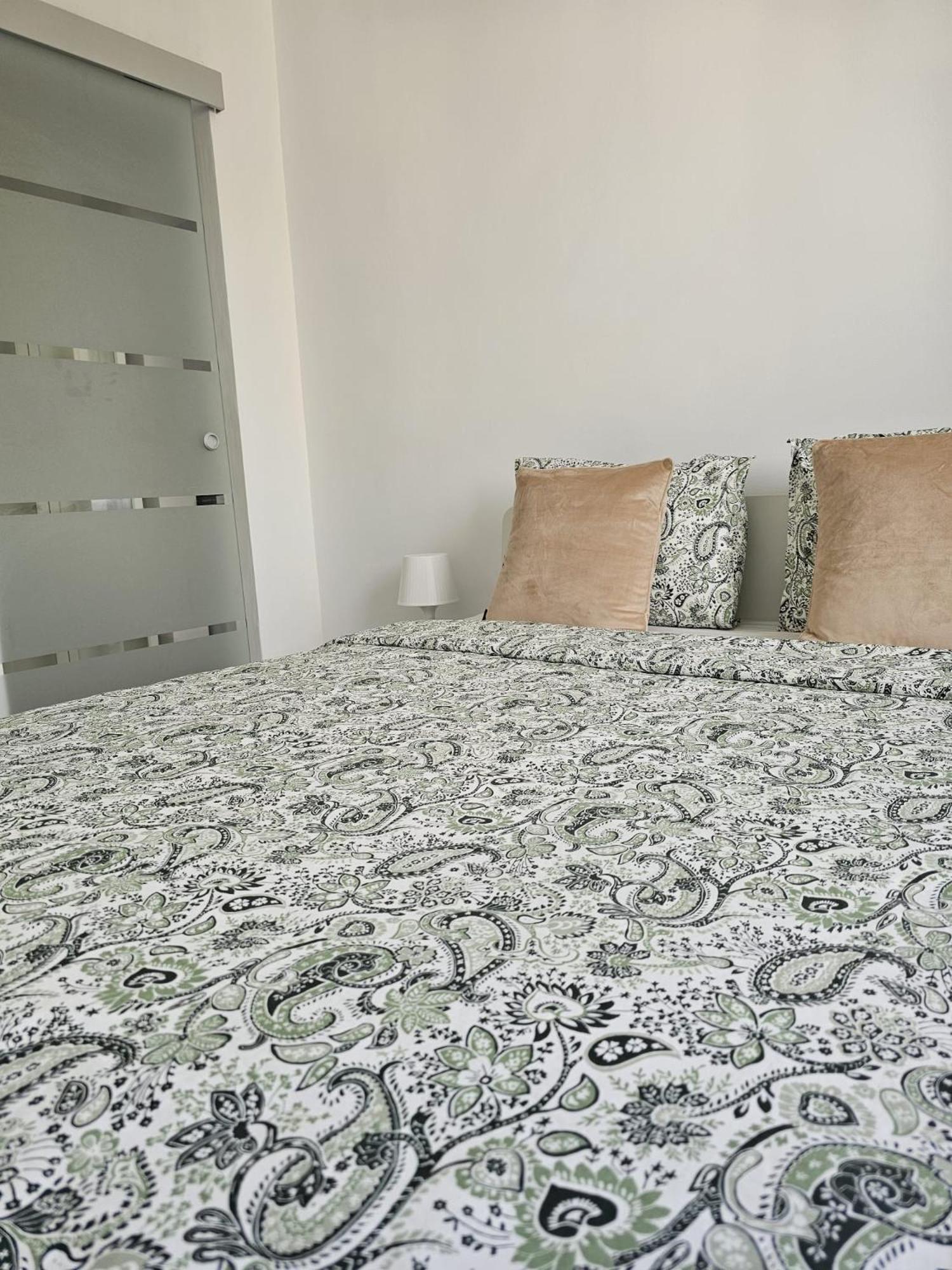 Hortensia Apartment Tomis Nord Luaran gambar